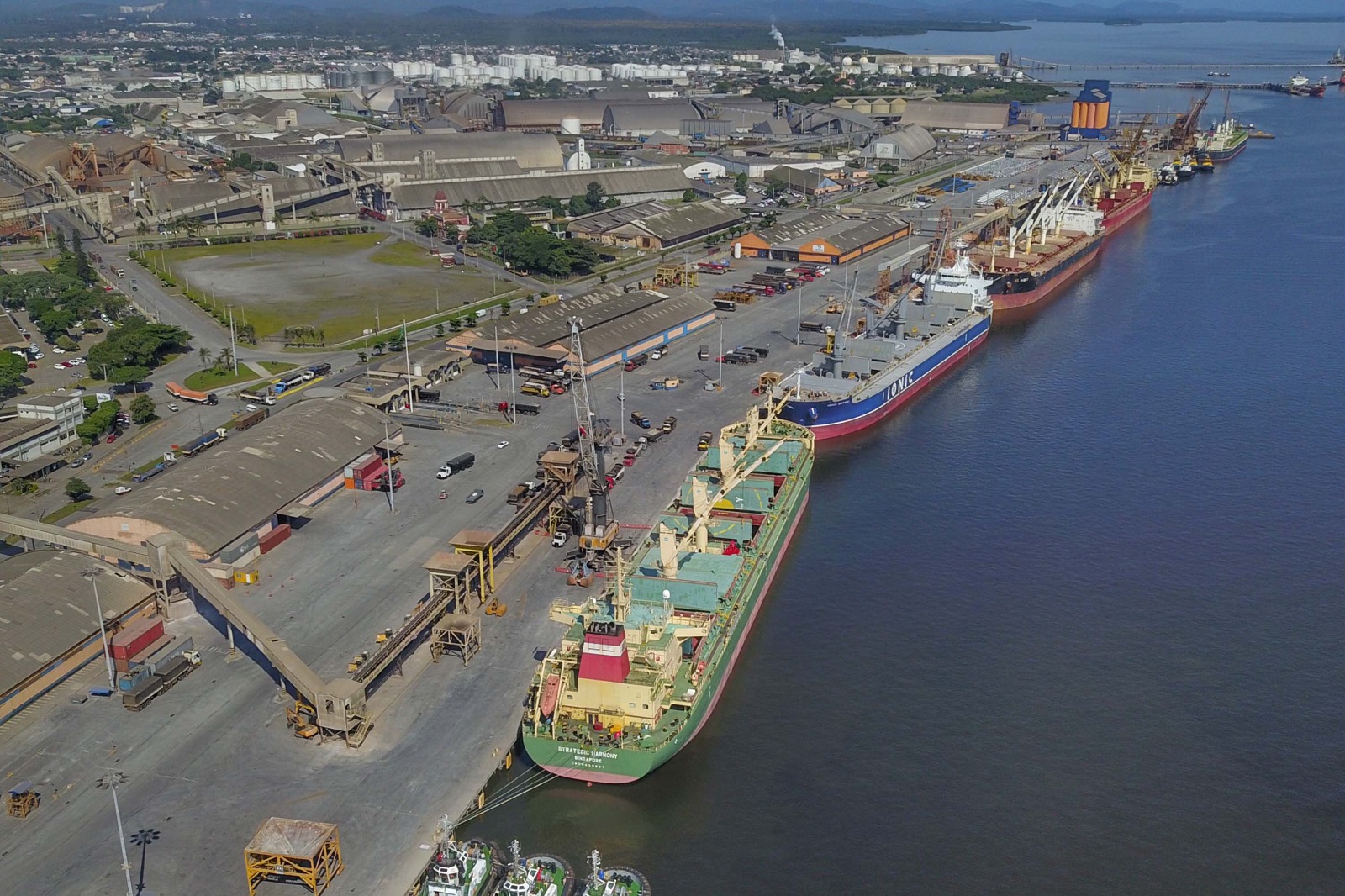 Produtos do Paraná foram exportados para 212 países em 2022